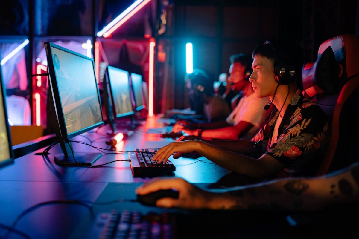 gaming PC shop